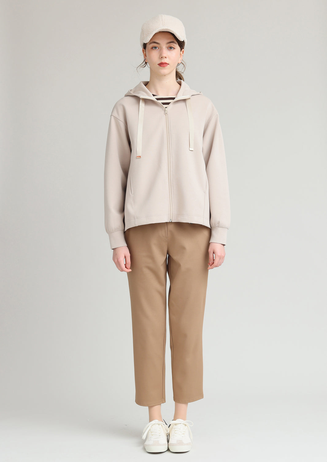 【公式オンラインショップ】エコーインターナショナル｜女性の感性を刺激するファッションブランド ECHO INTERNATIONAL