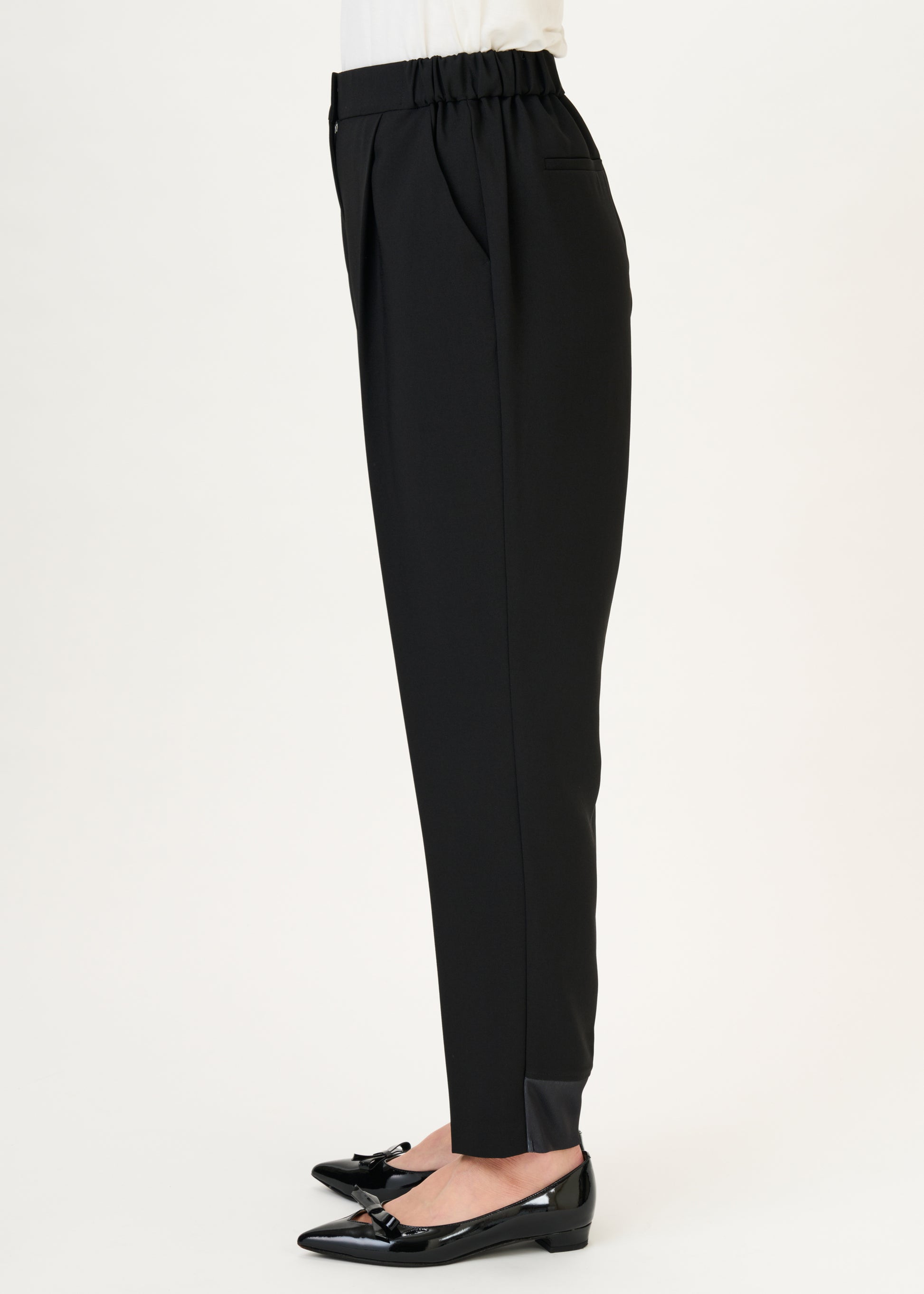 model：H160cm　size：M