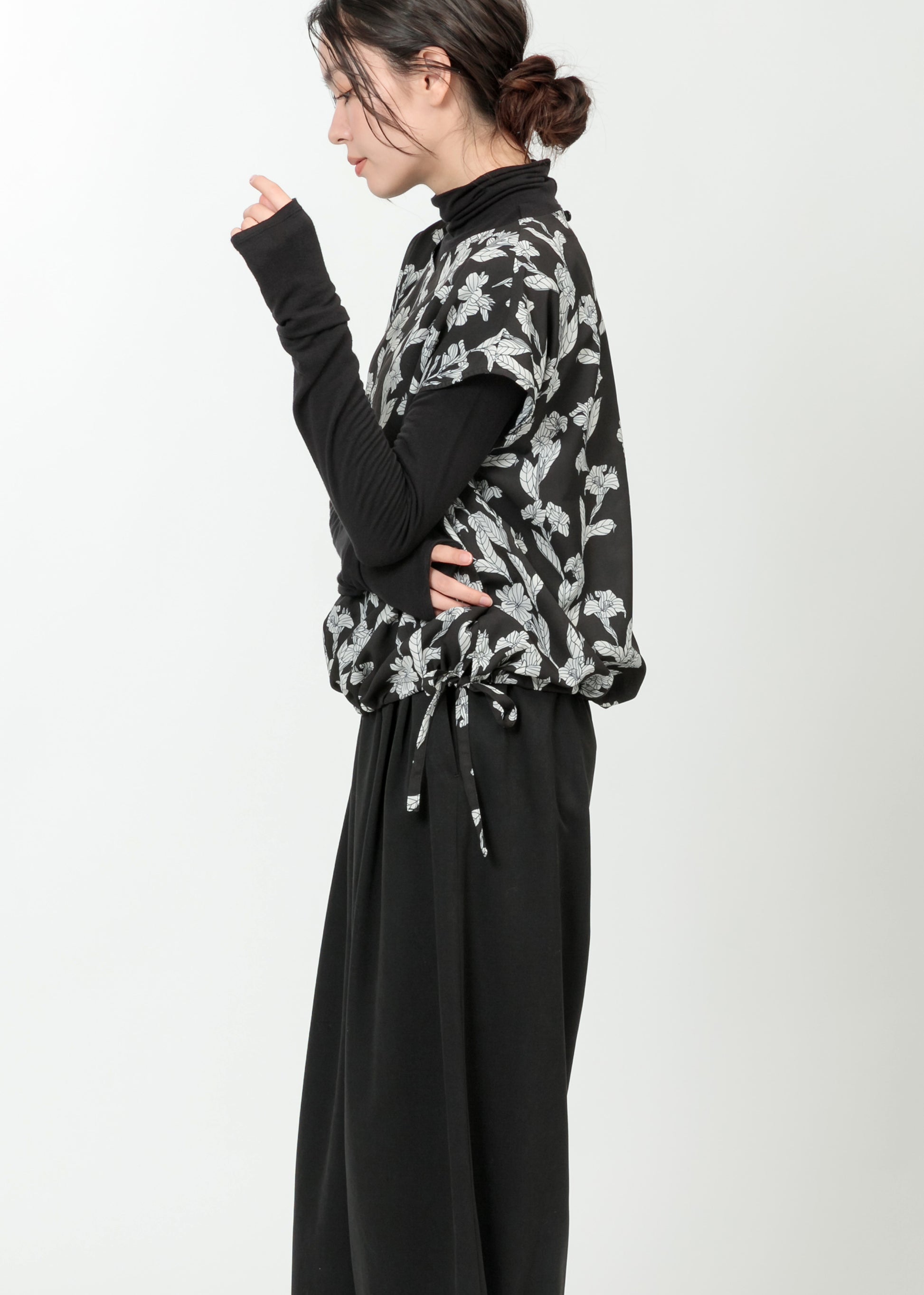model：H164cm　size：M