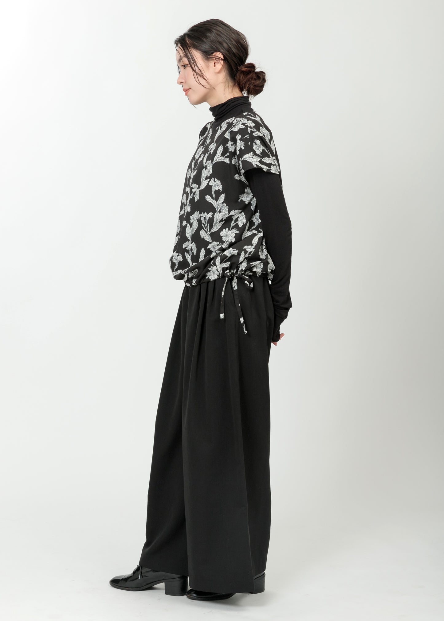 model：H164cm　size：M