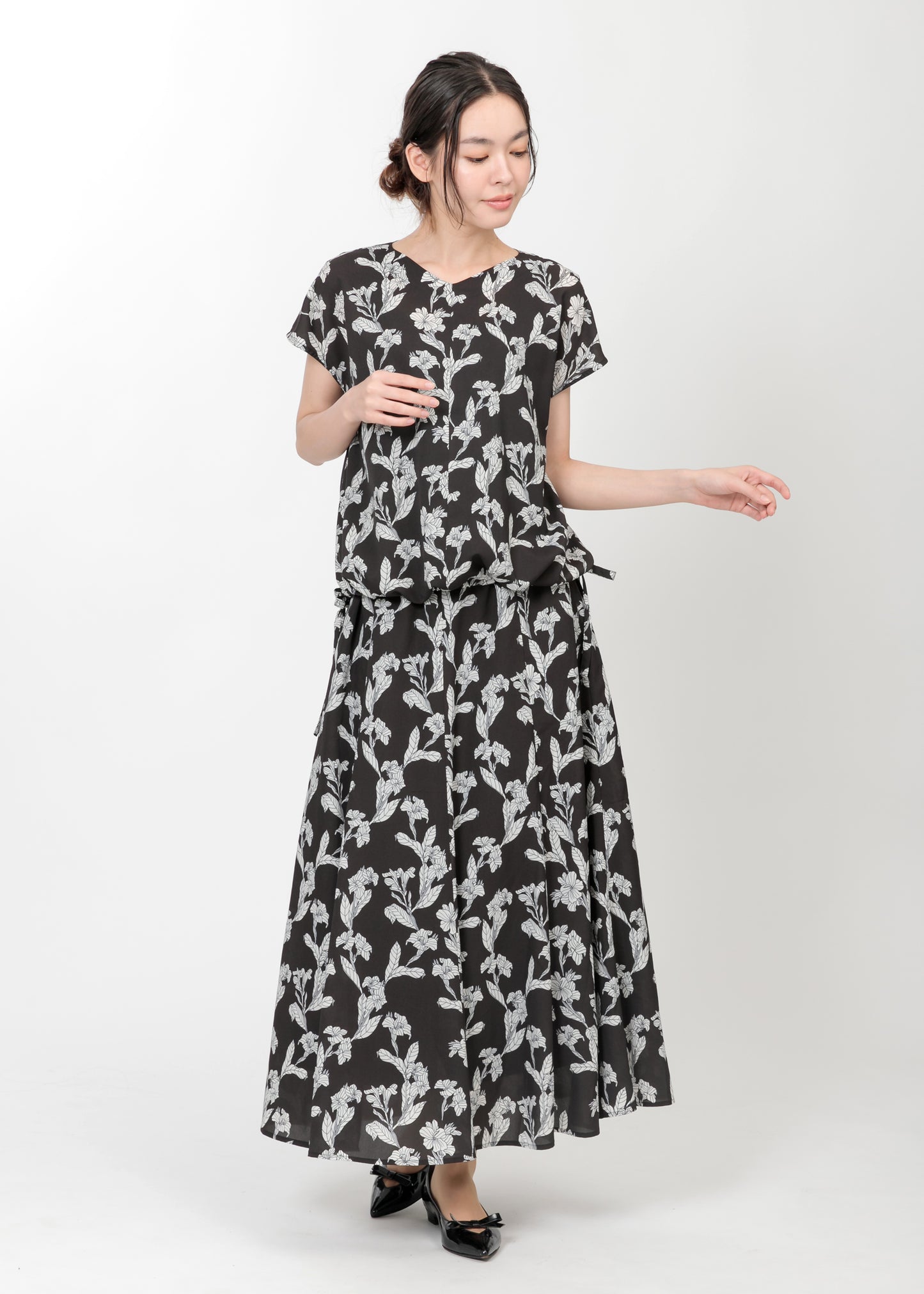 model：H164cm　size：M