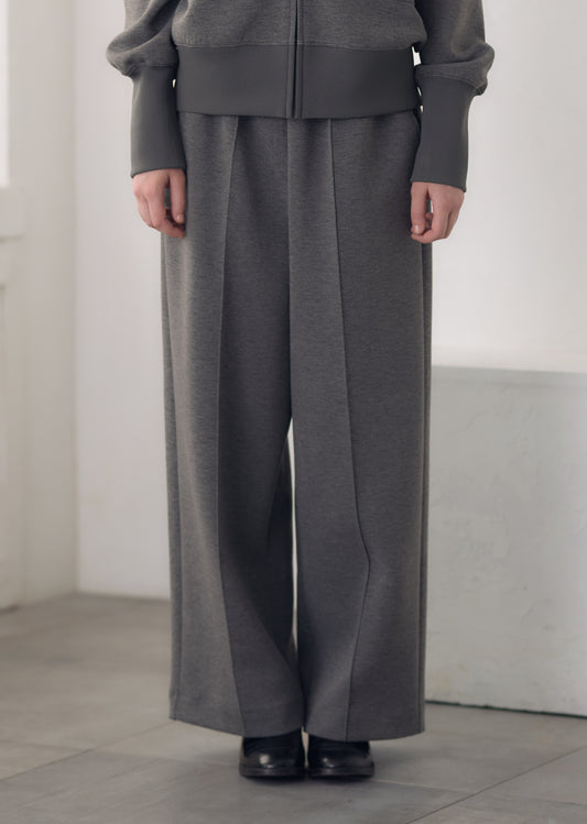 model：H171cm　size：M