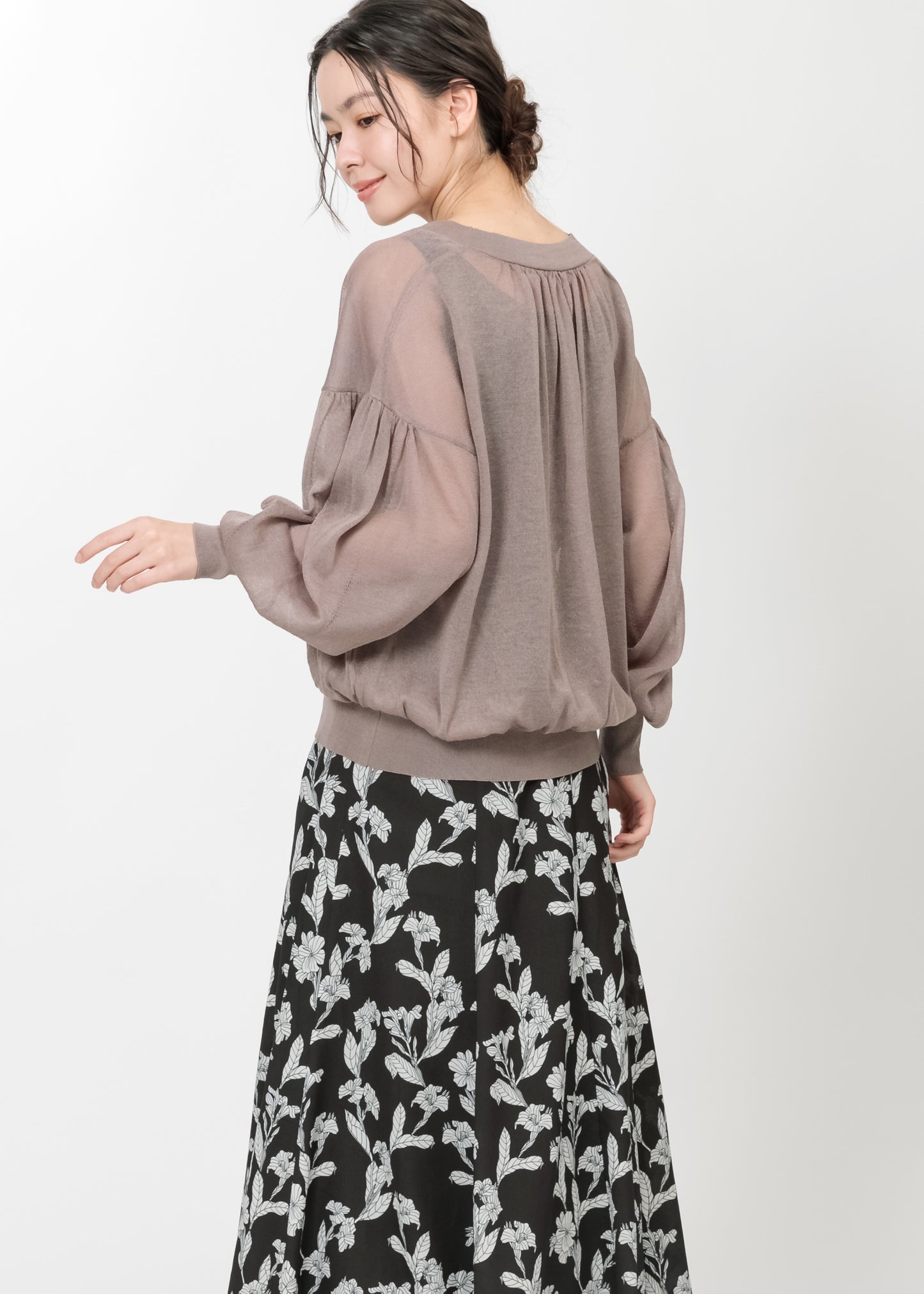 model：H164cm　size：M