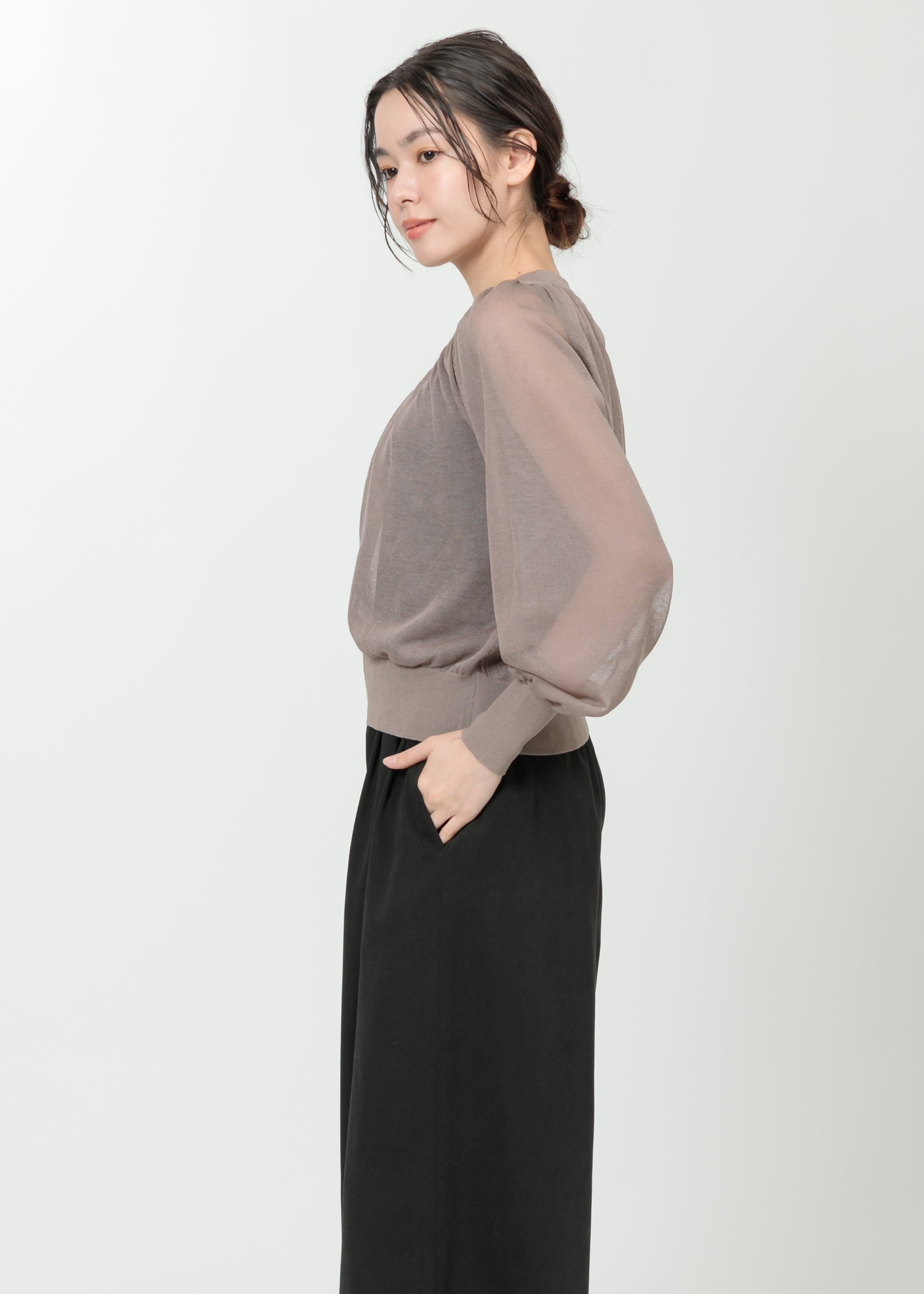model：H164cm　size：M