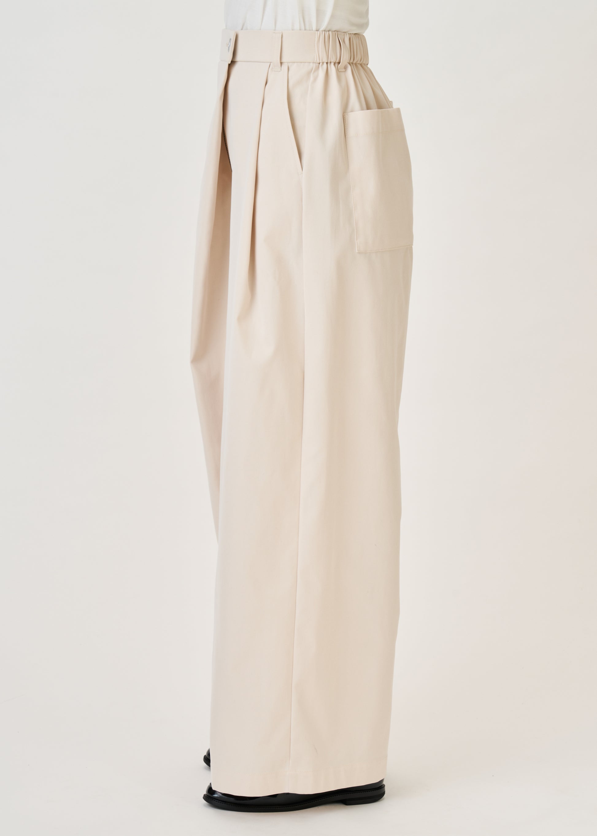 model：H160cm　size：M
