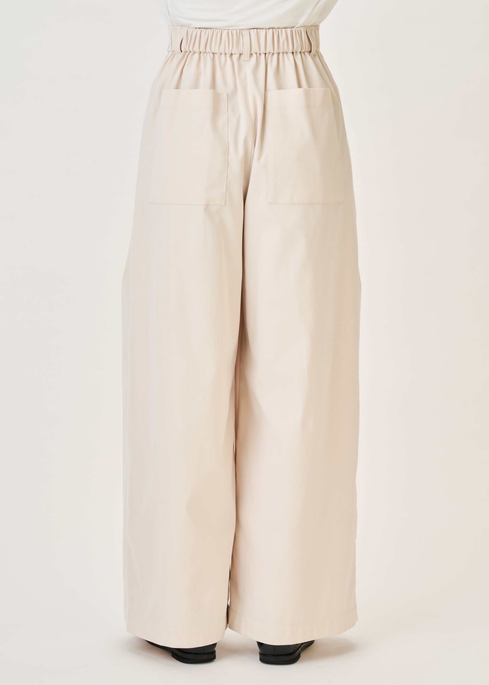 model：H160cm　size：M