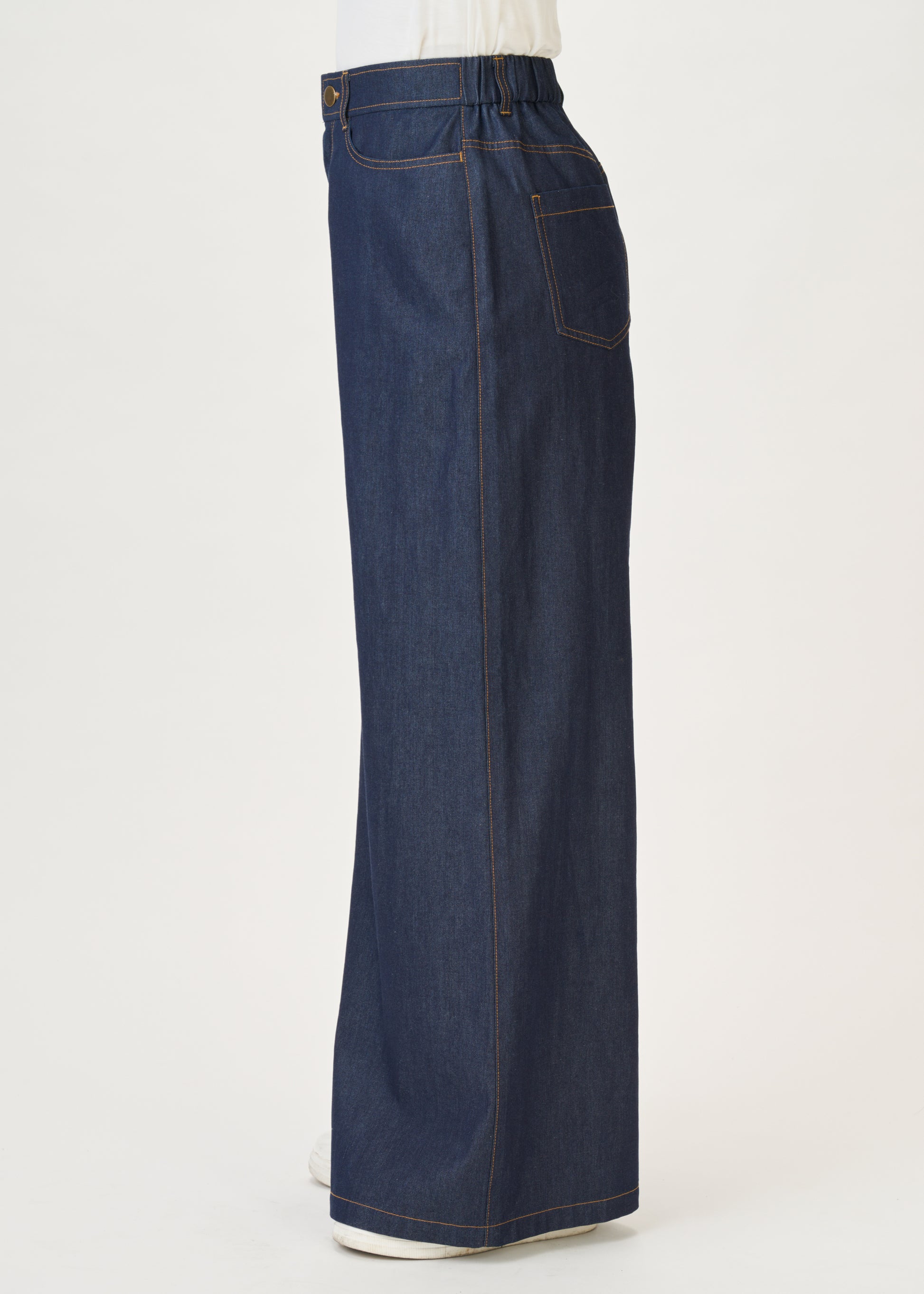 model：H160cm　size：M