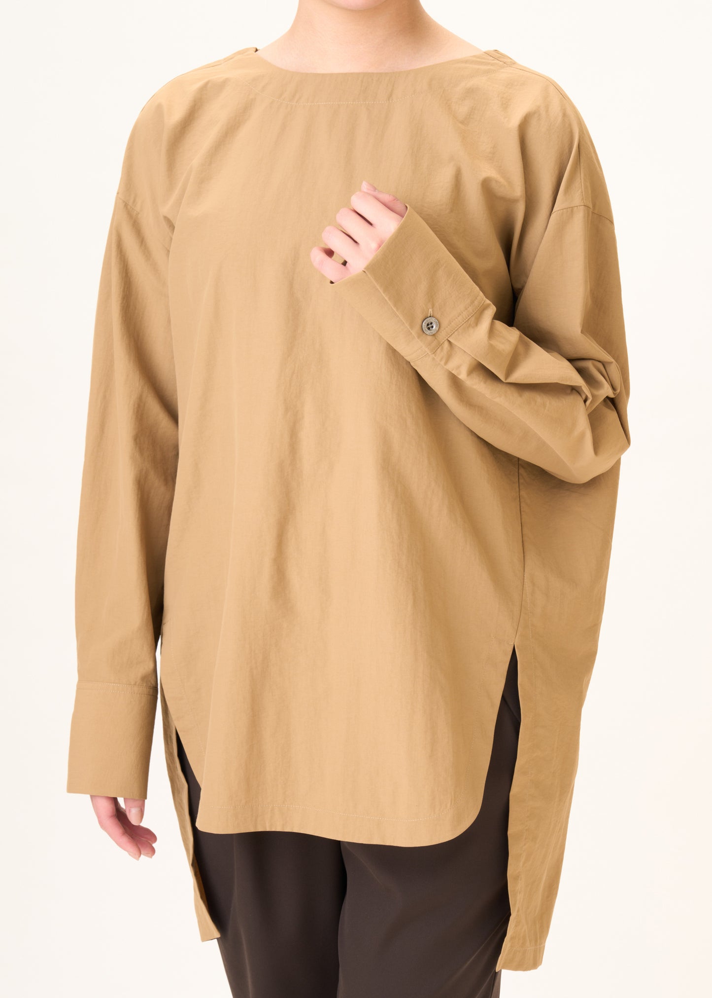 model：H162cm　size：M
