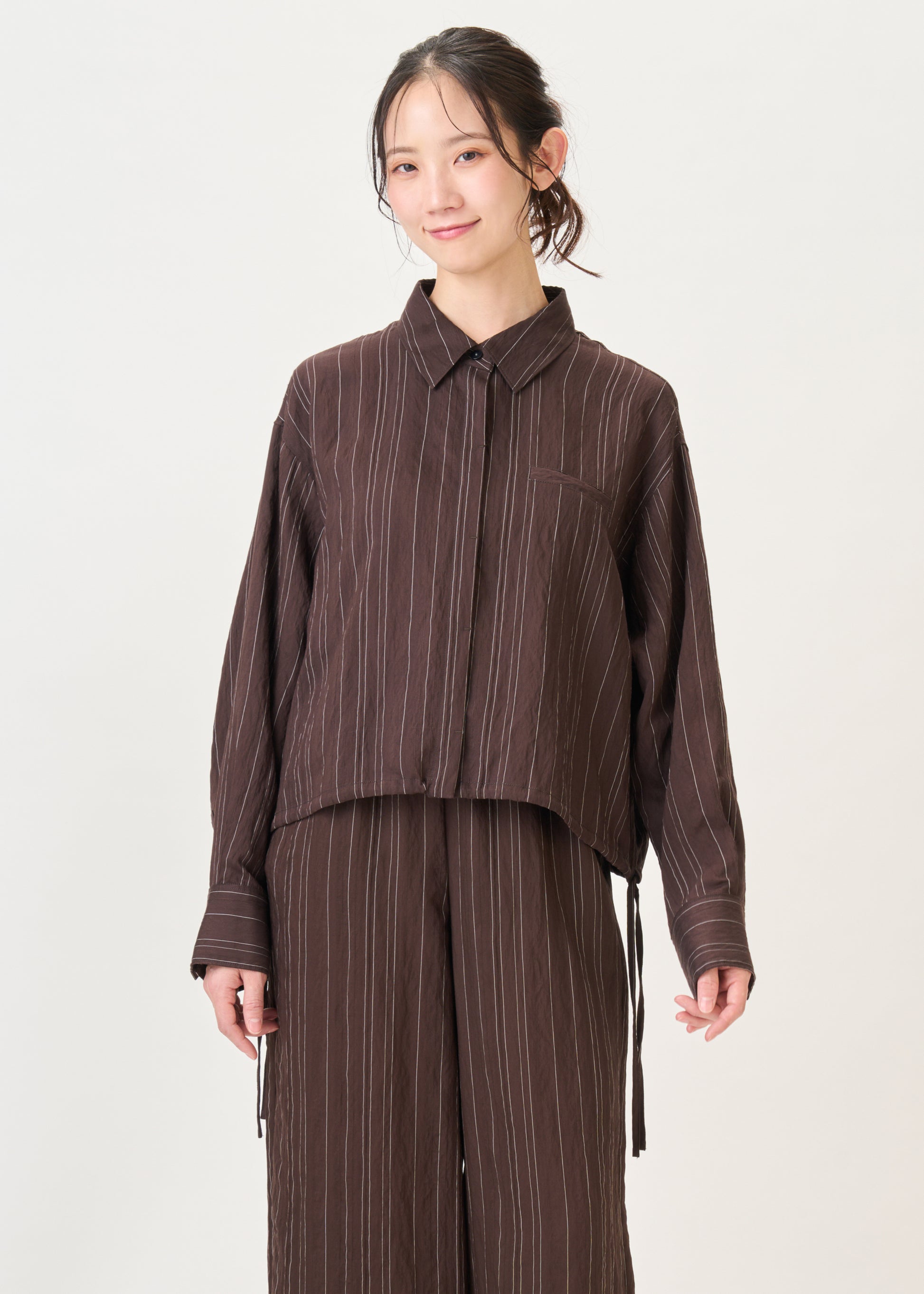 model：H160cm　size：M