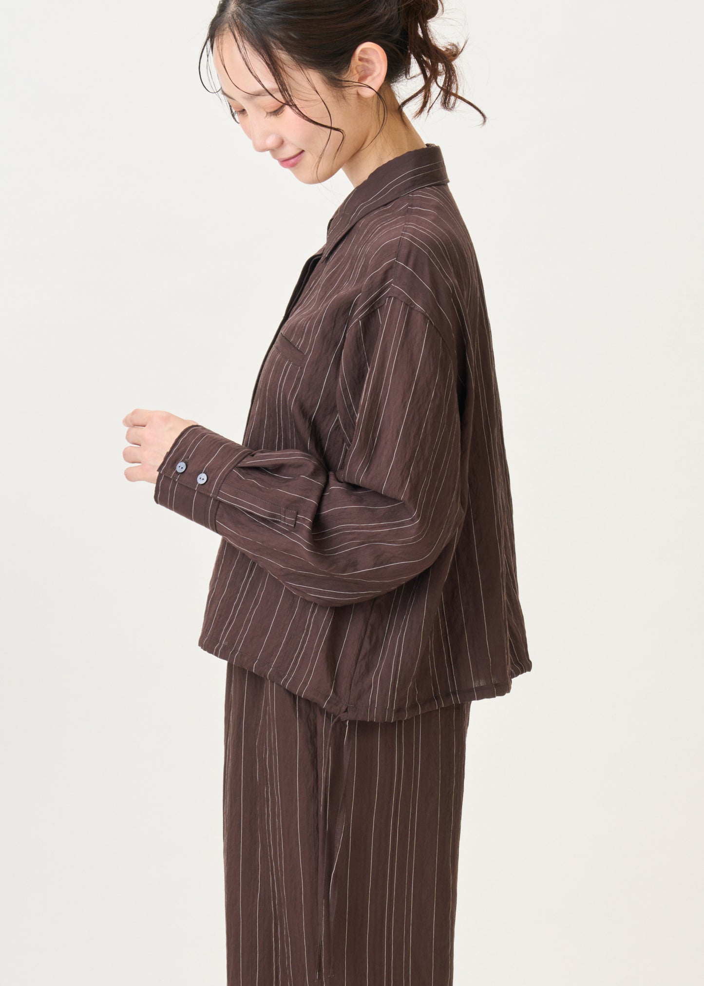 model：H160cm　size：M