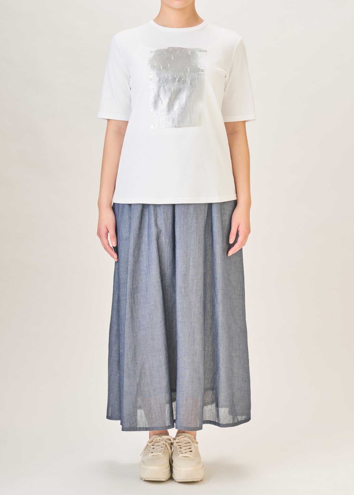 model：H162cm　size：M