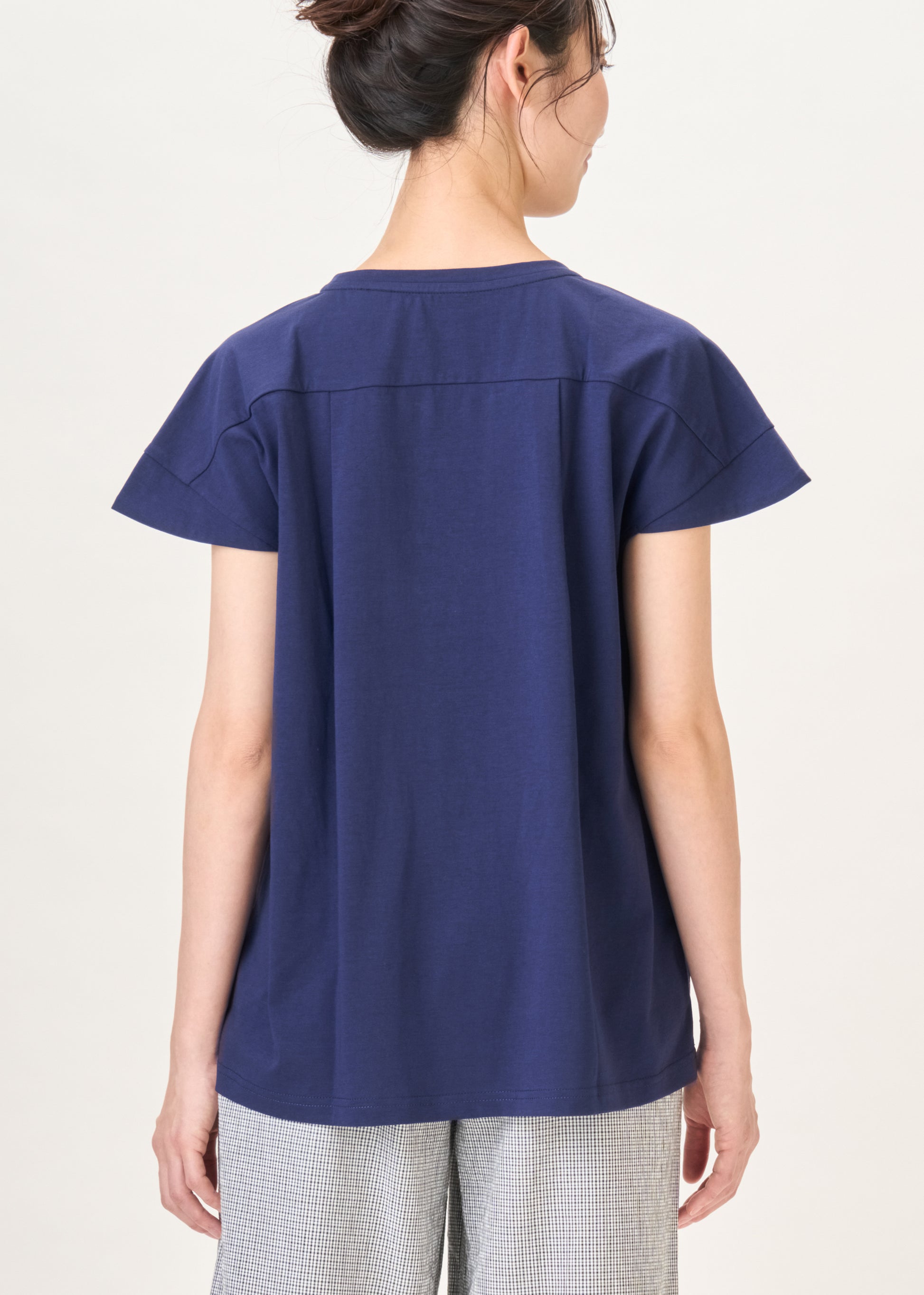 model：H160cm　size：M