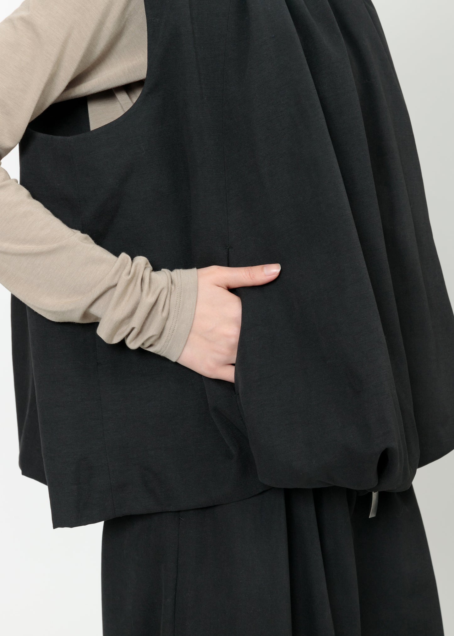 model：H164cm　size：L