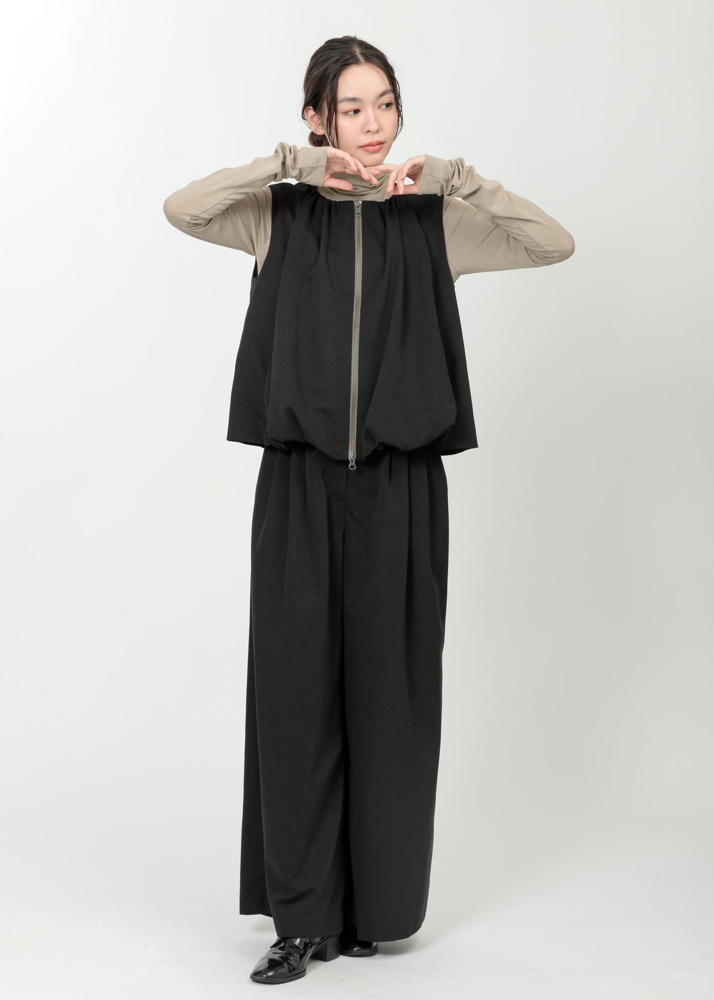 model：H164cm　size：M