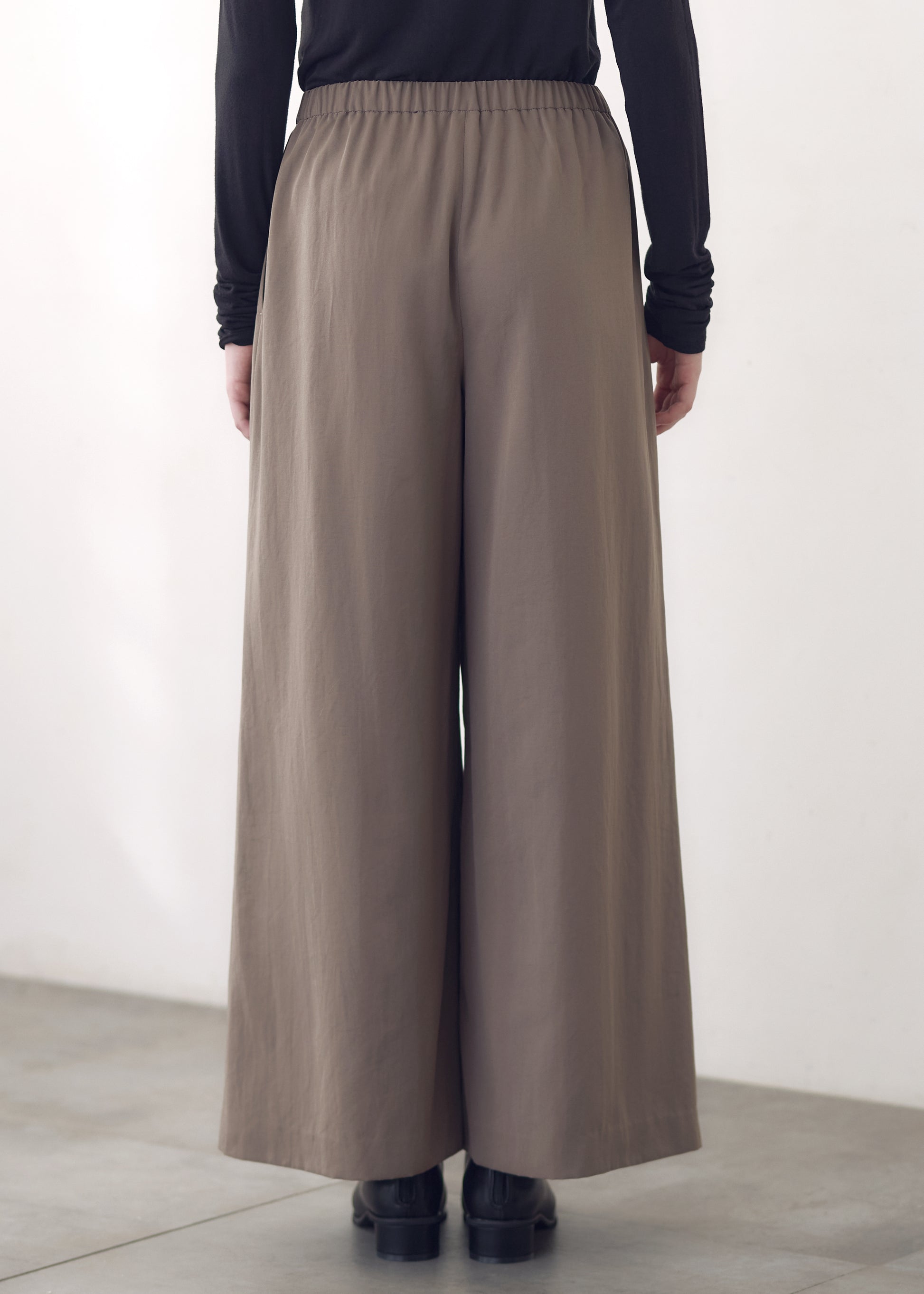 model：H171cm　size：M
