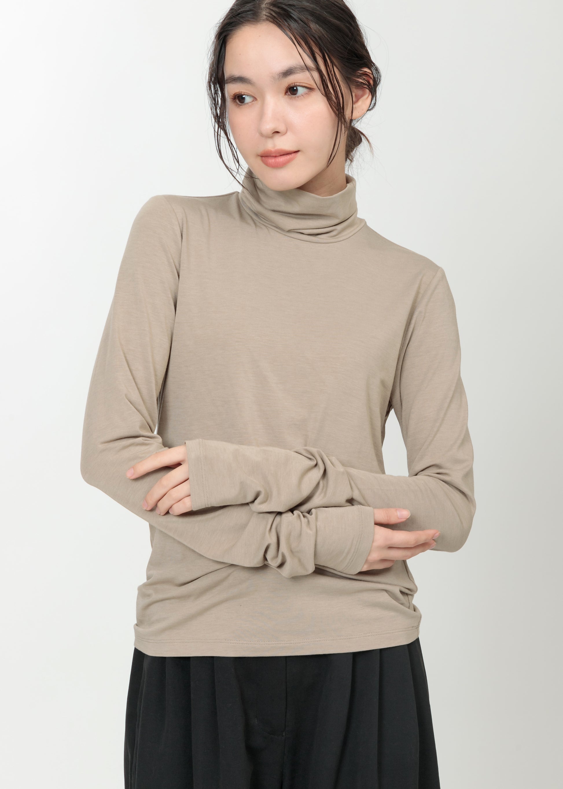 model：H164cm　size：M