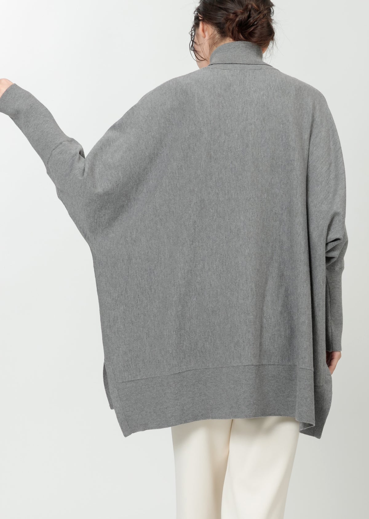 model：H164cm　size：M